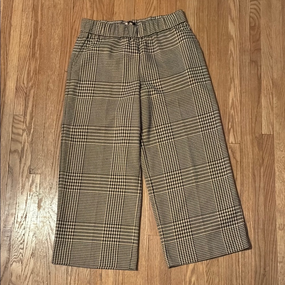 Renuar Beige and Black Checkered Wide Leg Pants
